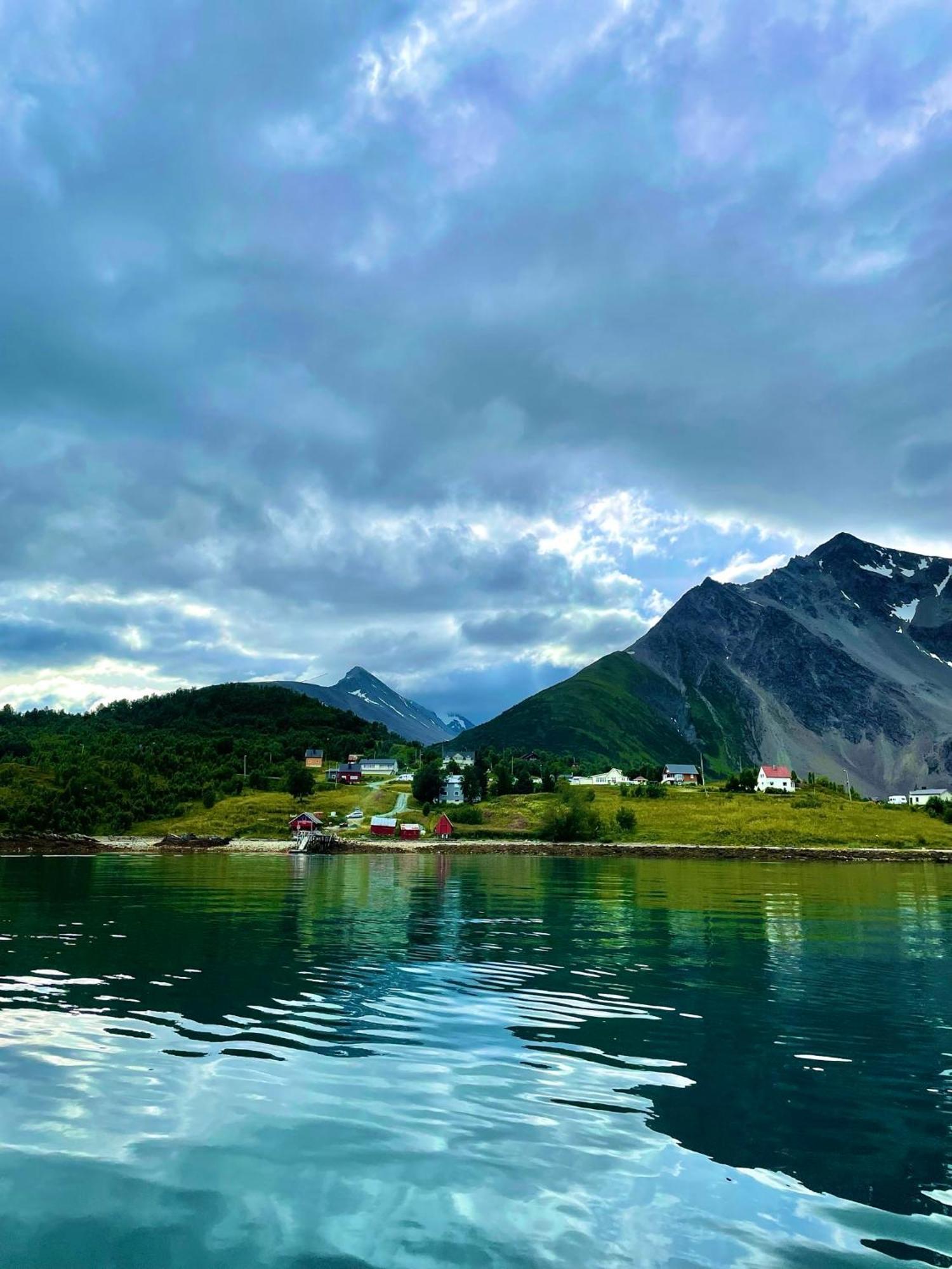 Lyngen Aurora House Villa Koppangen Luaran gambar
